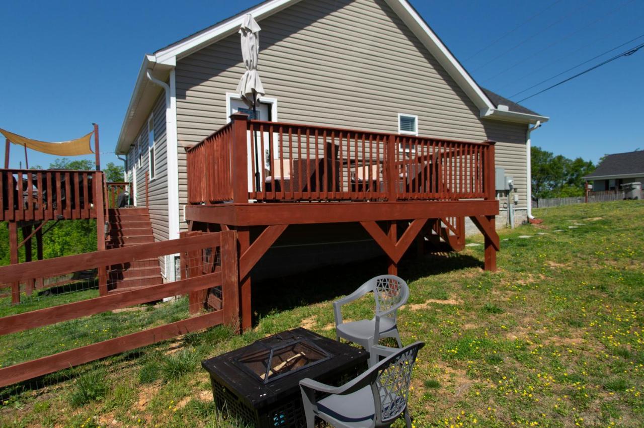 Great Little Guest Suite With Private Entry & Deck! Pet Friendly & 30 Mins To Nashville! Ashland City Luaran gambar